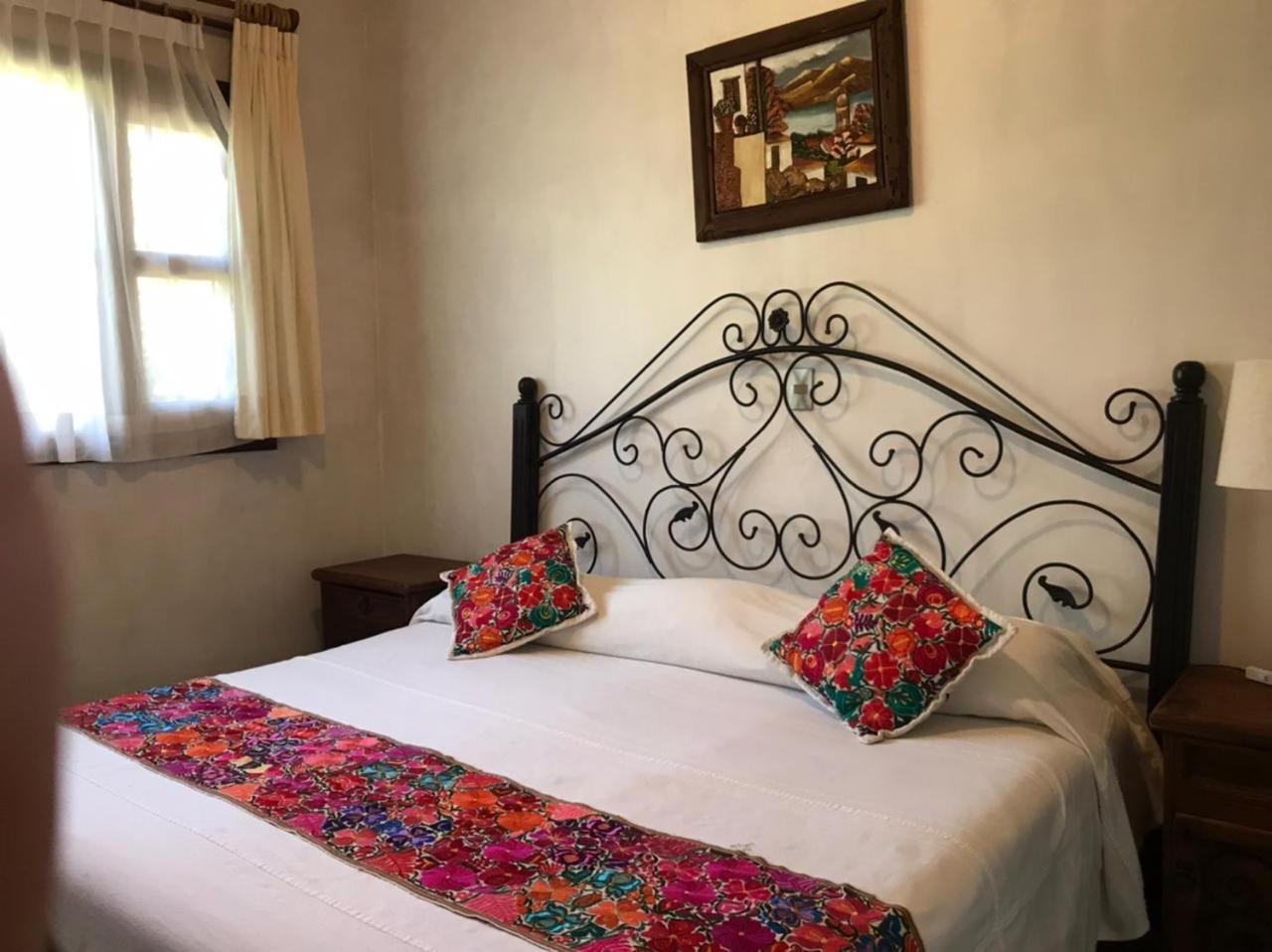Posada Los Colorines Zinapécuaro de Figueroa Eksteriør billede